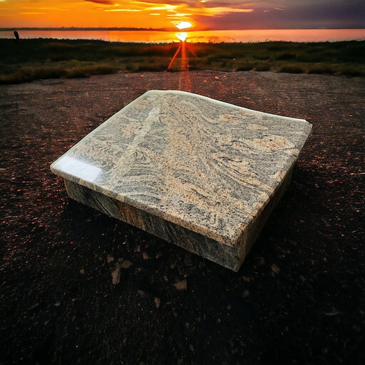 [998] Urnengrabstein Juparana India