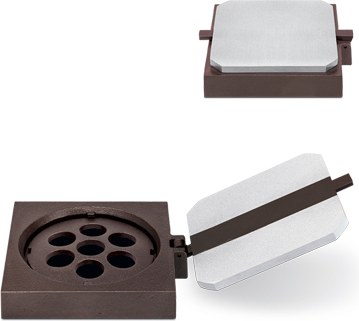[ST-53319] Bronzener Vasenring für Grabstein, 11×13 cm