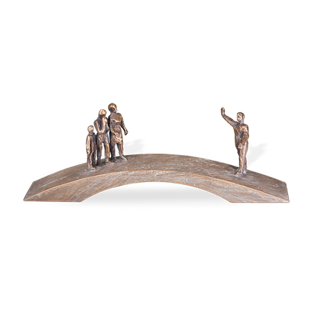 Bronzebrücke mit Menschen für Grabstein, 10×31×7 cm