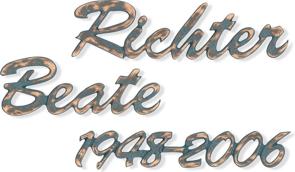 Inschriftplatte Richter, Bronze oder Aluminium, Stärke 6–15 mm